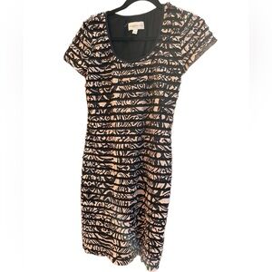 Ronni Nicole short sleeve ruffled form Bodycon mini dress stretch sz 8